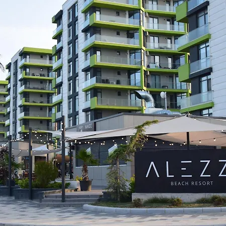 Onyx Breeze - Pool & ナボダリ