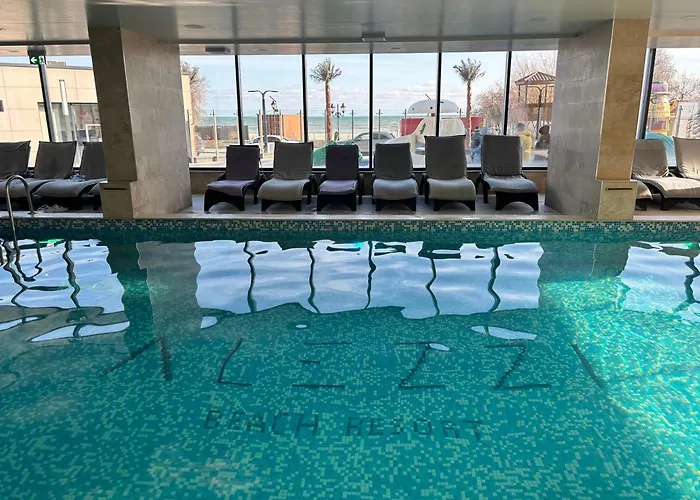 Onyx Breeze - Pool & *